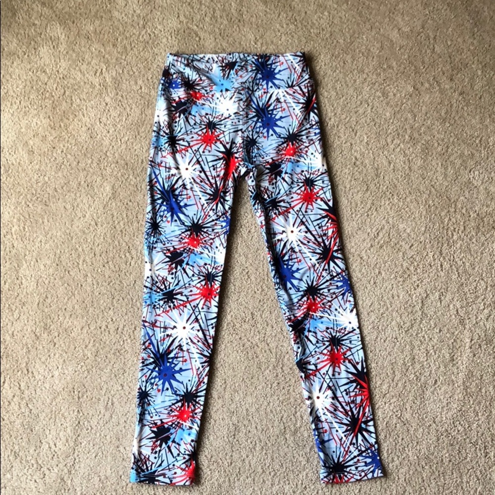 LuLaRoe one size leggings!